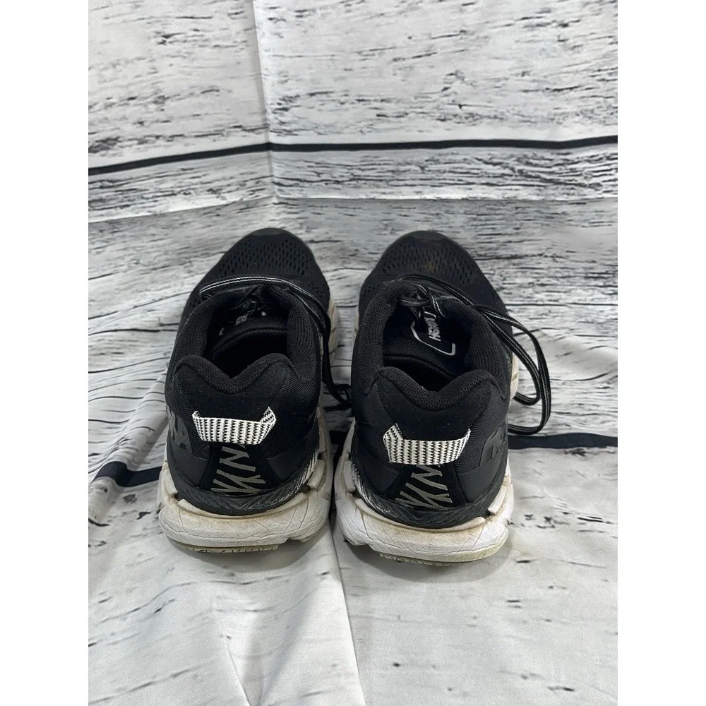 Size 9 - Hoka One One Clifton 6 Black - 1102873-BWHT‎ Used Fair Condition